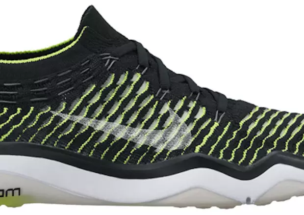 Nike Air Zoom Flyknit بدون ترس