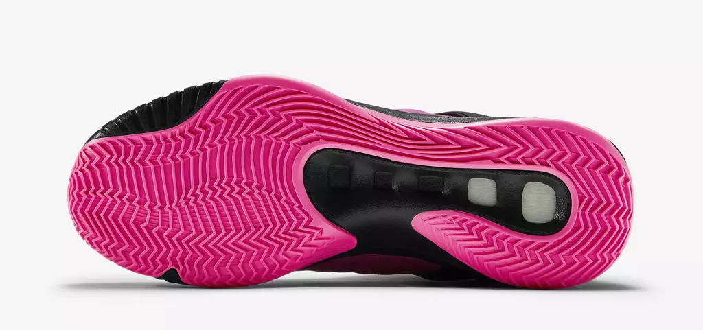 Nike Zoom HyperRev 2015 Kay Yow Think Pink स्तन कैंसर के प्रति जागरूकता बढ़ाने में मदद करने के लिए नवीनतम Kay Yow रिलीज़ है। अब आप उन्हें उपलब्ध पा सकते हैं...