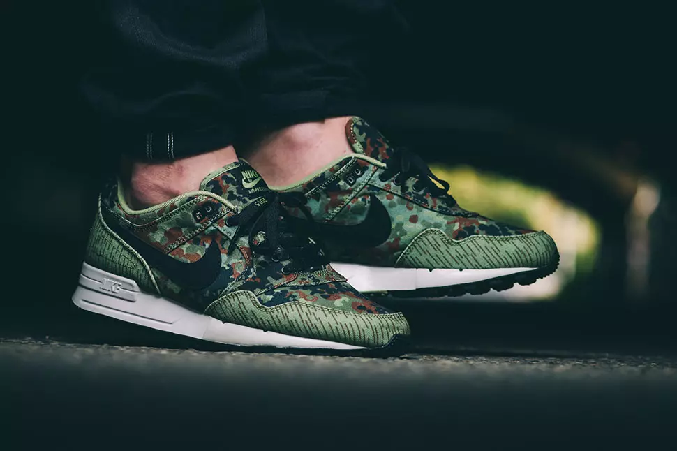 Nike Air Pegasus 89 “German Reunification”