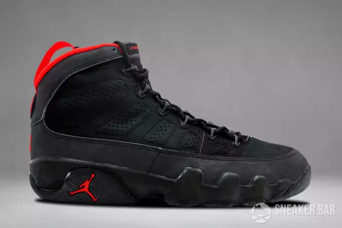 Nói về giày thể thao: Air Jordan 9 OG 47820_1