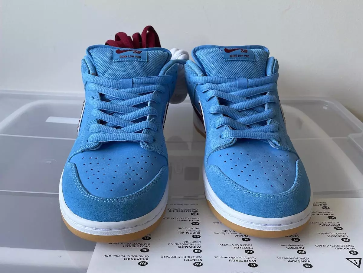 Nike SB Dunk Low Phillies Bubblegum University Blue Team Red תאריך שחרור