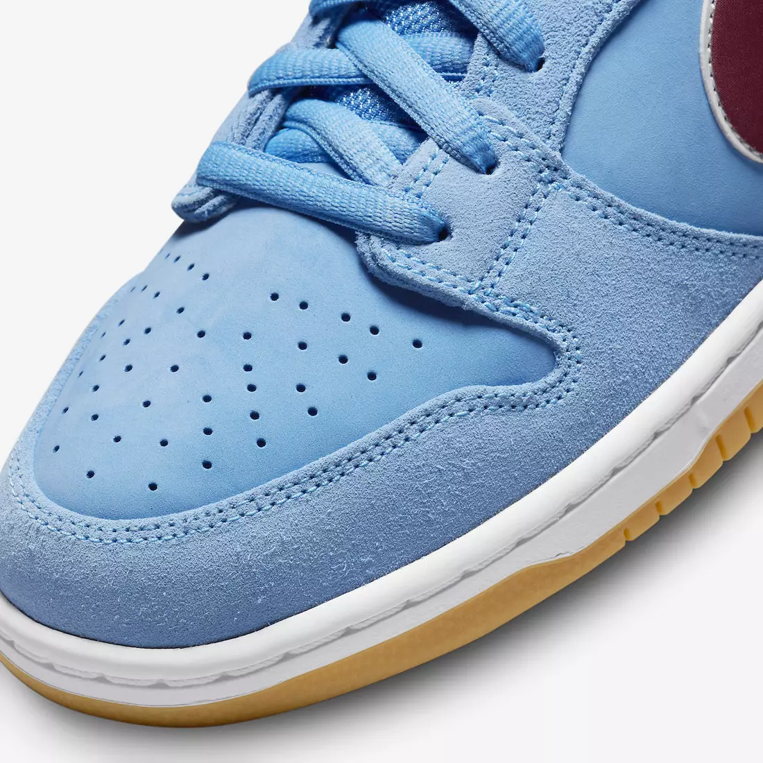 Nike SB Dunk Low Phillies DQ4040-400 Megjelenés dátuma