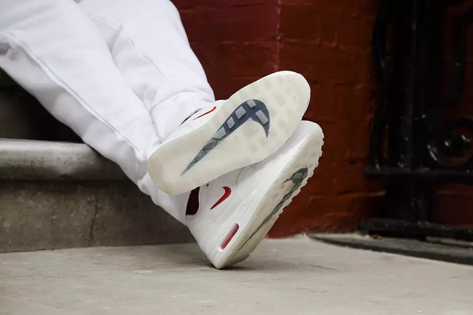 Кроссовки Nike Air Max 1 Jewel Swoosh