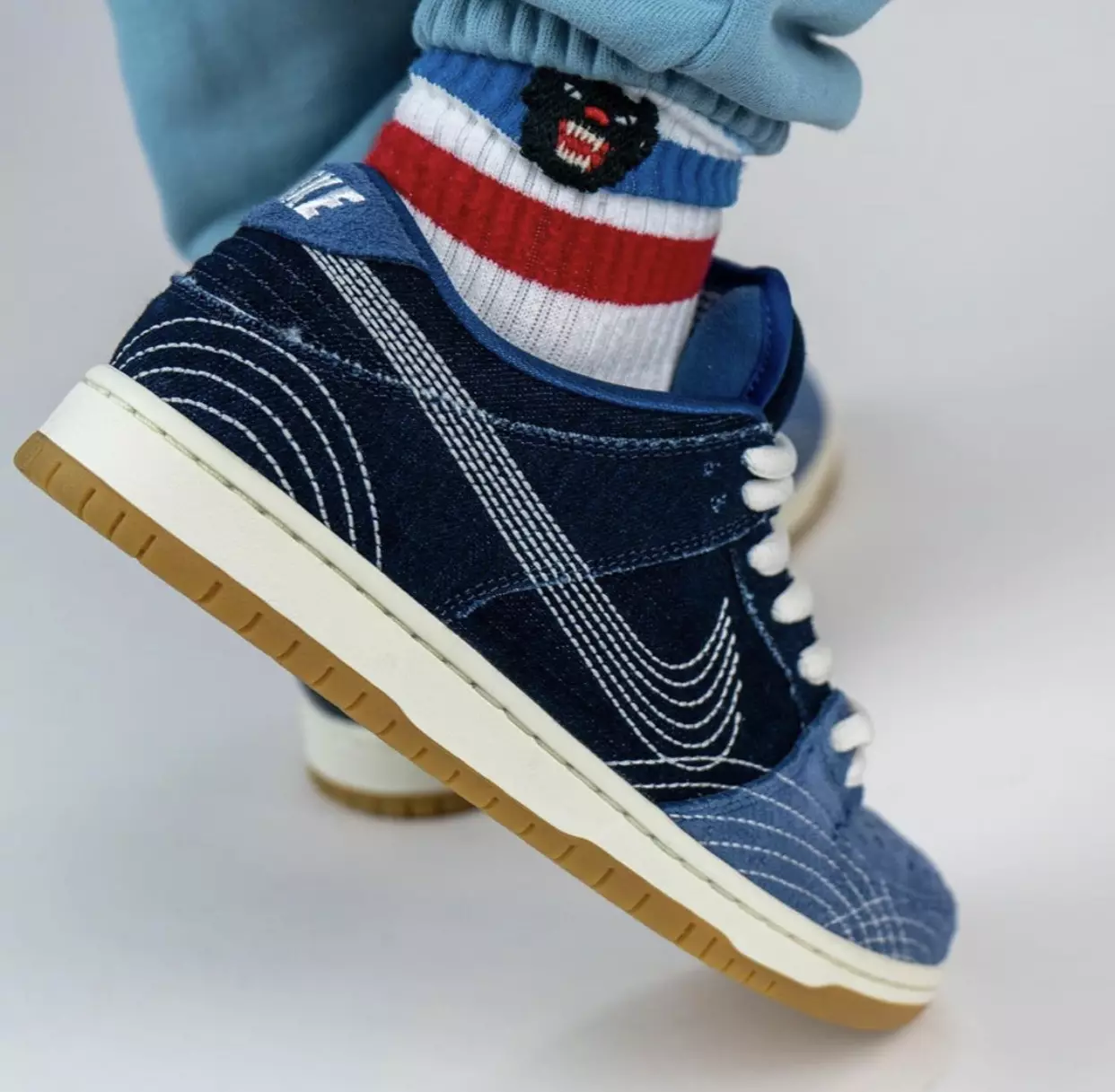 Nike SB Dunk Low Sashiko Denim Gum CV0316-400 2020 Data e publikimit në këmbë