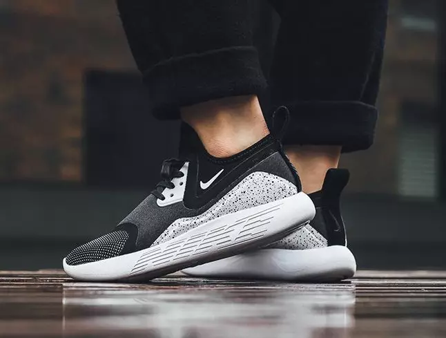 Nike LunarCharge på fötterna