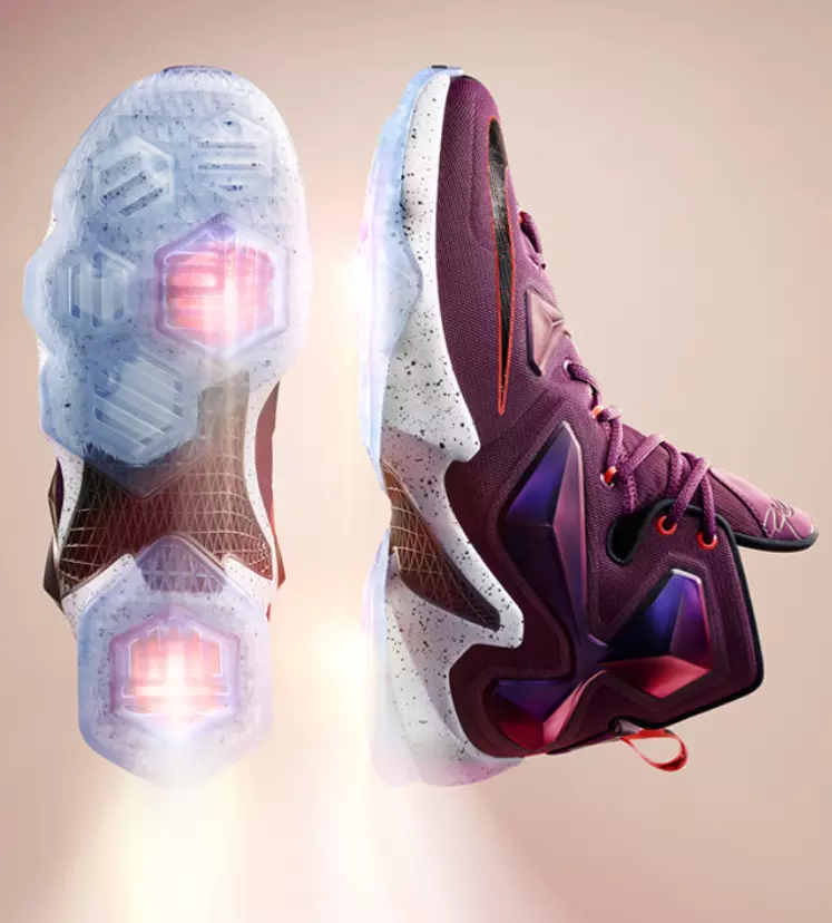 Nike LeBron 13 одд бичигдсэн