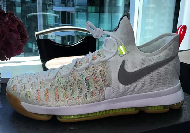 Zoom sur la Nike KD 9