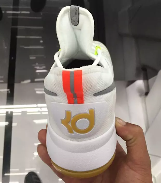 Nike KD 9 Beyaz Çok Renkli Sakız Altın Hava Nike SF