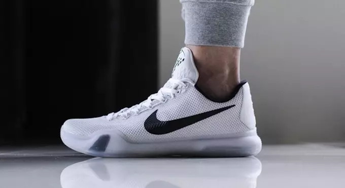 Нагадування про випуск Nike Kobe 10 «Fundamentals».