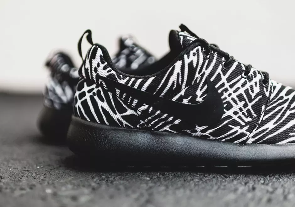 Nike Roshe One Print Sort Hvid