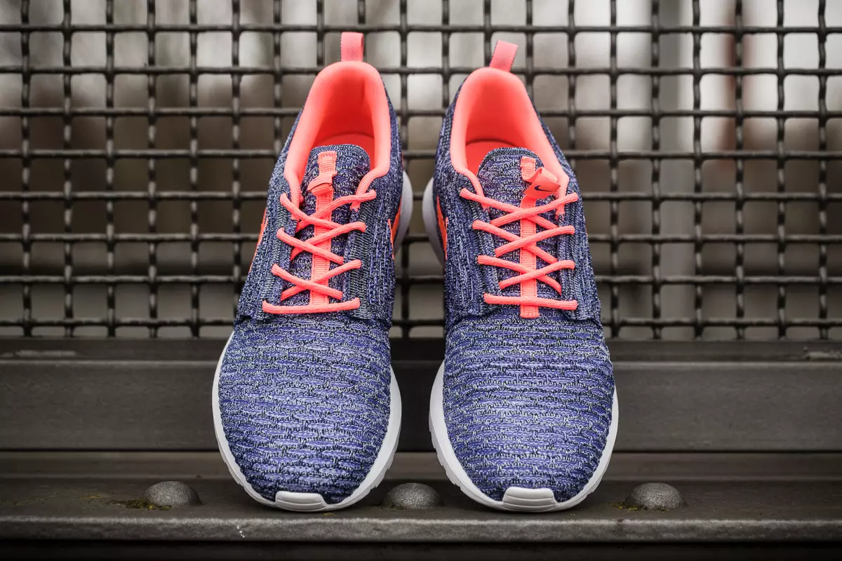 Nike Flyknit Roshe Run NM Persian Violet Hot Lava