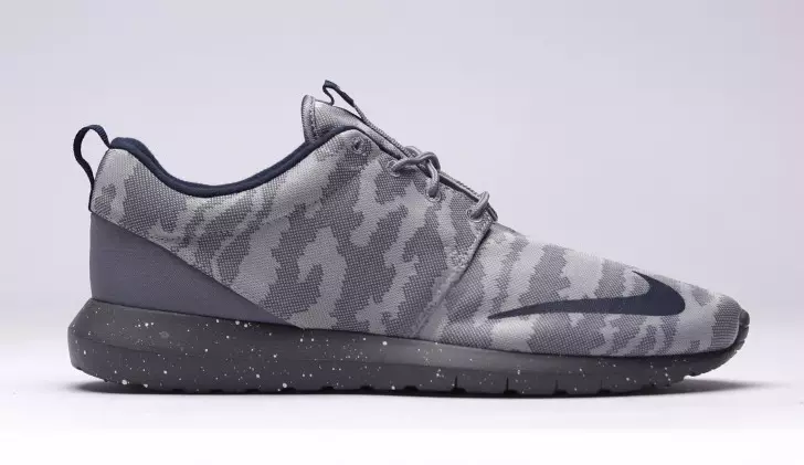 Nike Roshe NM FB Gray Camo