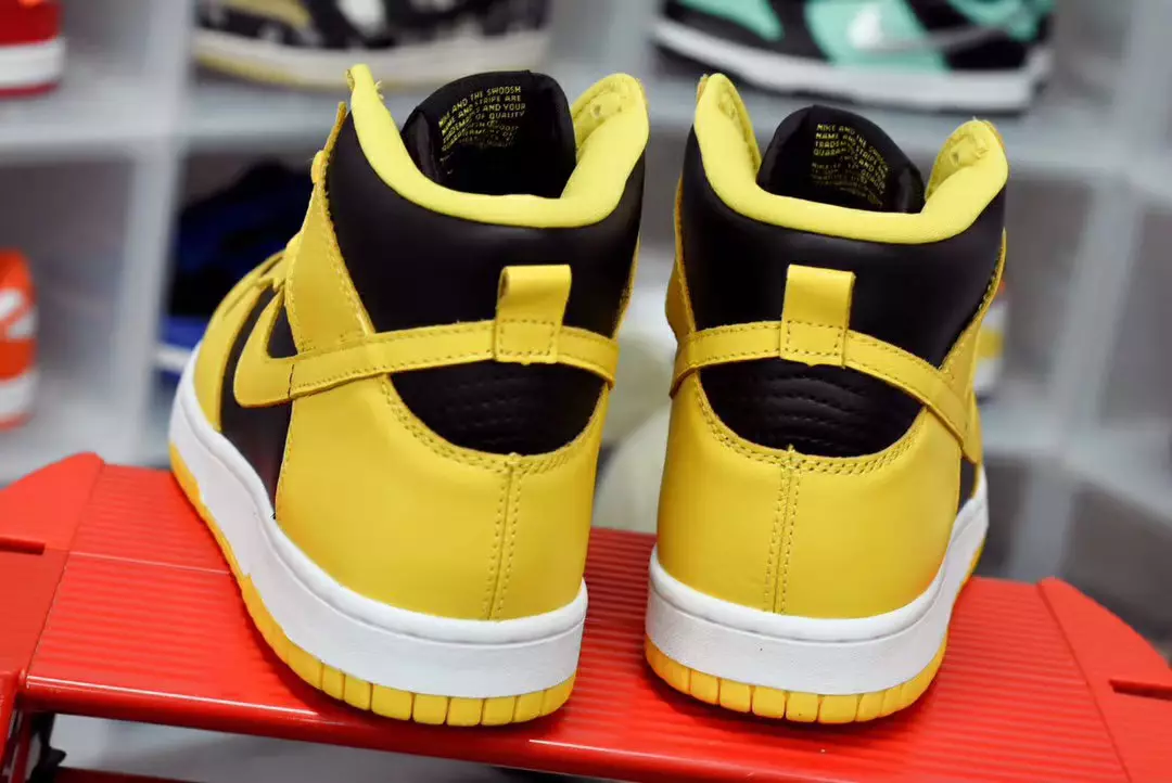 تاریخ انتشار Nike Dunk High Black Varsity Maize CZ8149-002