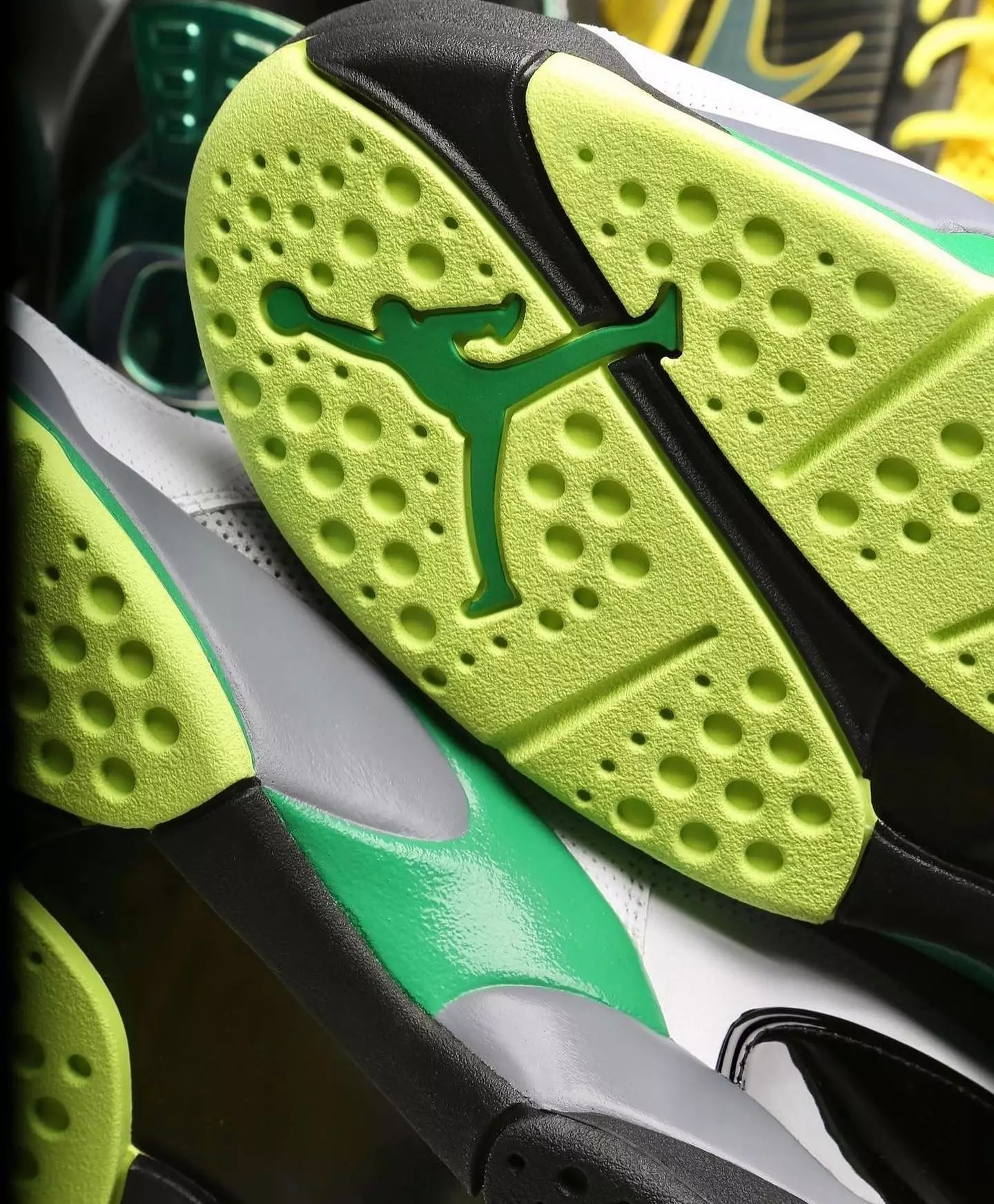 Air Jordan 8 Oregon Ducks PE