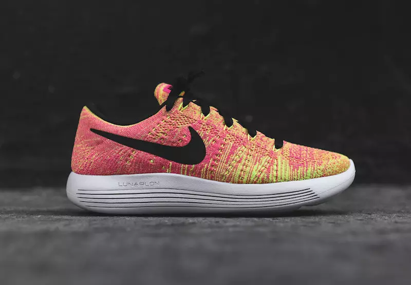 Nike WMNS LunarEpic Low Flyknit Unlimited Mehrfarbig