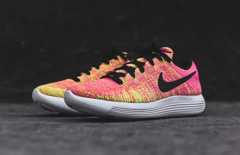 Nike WMNS LunarEpic Low Flyknit Limitsiz Çoxrəngli