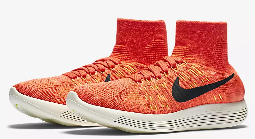 Dathbhealaí Flyknit Epic Nike Lunar