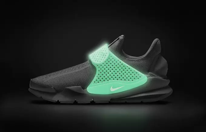 Nike Sock Dart iD Karanlıkta Glow