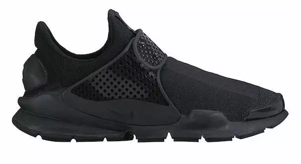 Blackout Nike Sock Dart