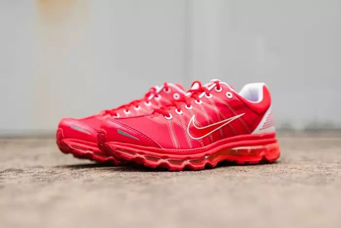 Nike Aer Max 2009 Gníomh Dearg