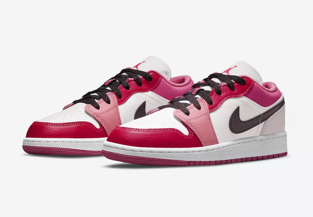 Rosa och röda som används på denna Air Jordan 1 låg för barn