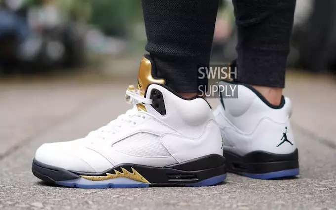 Olympic Air Jordan 5 metallisk guld