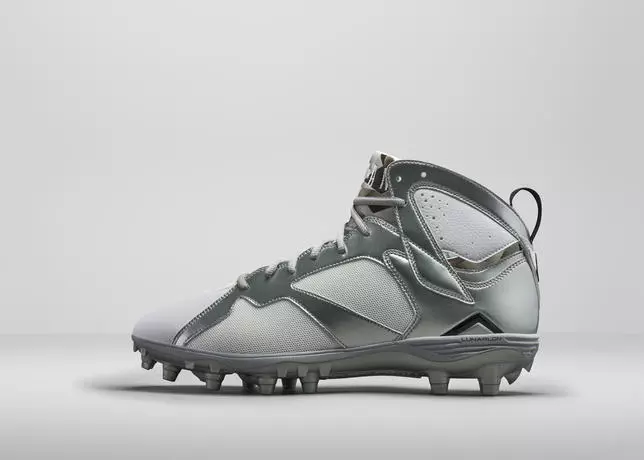 Loft-jordan-7-cleats-10