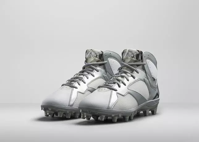 Air Jordan 7 Cleat