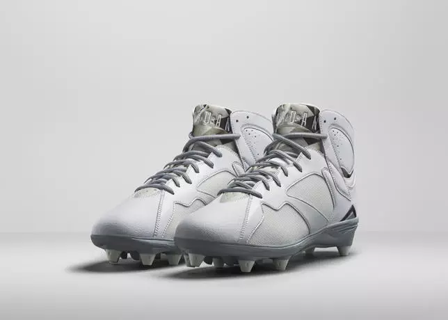 Air Jordan 7 Cleat