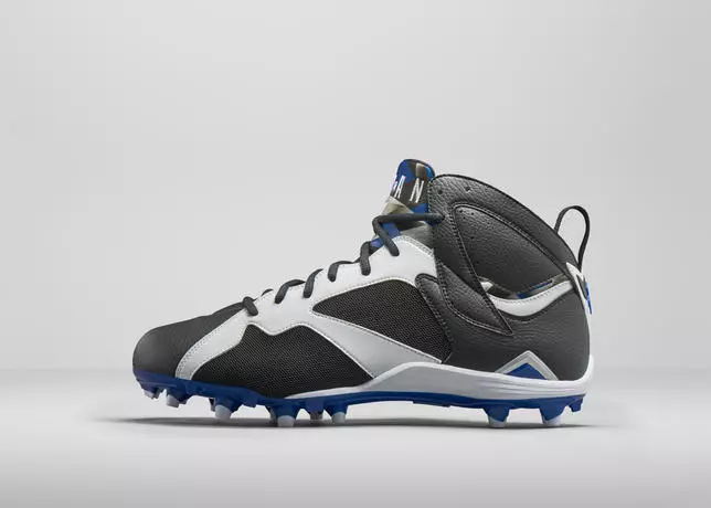 air-jordan-7-cleats-14