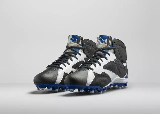 Air Jordan 7 Cleat