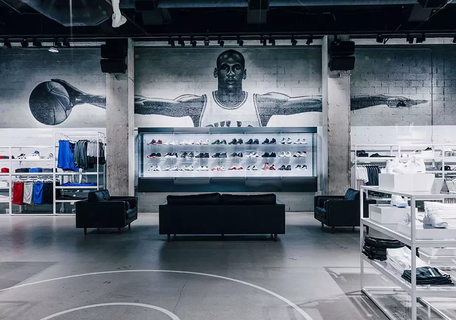 Jordan Brand Toronto Yonge 306 Размяшчэнне