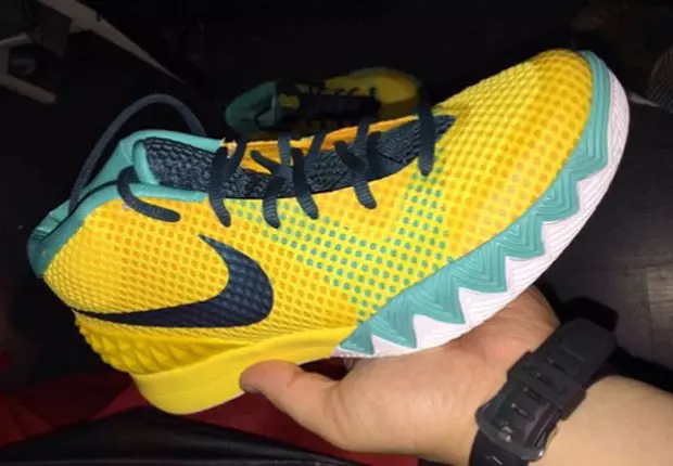 Skoðaðu Nike Kyrie 1 nánar