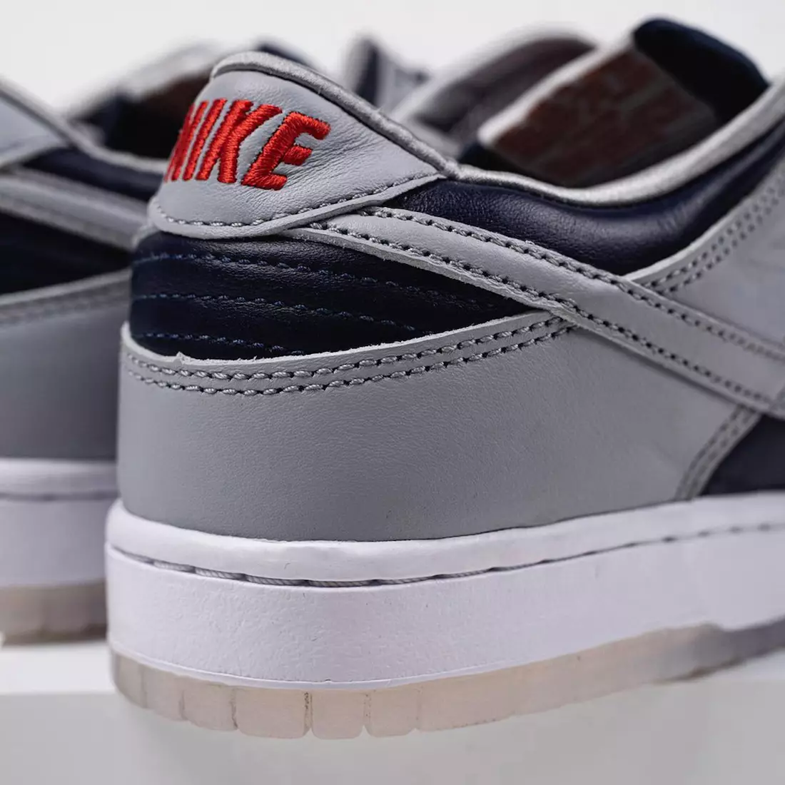 Nike Dunk Low reveladas en gris, negro y rojo 50055_7