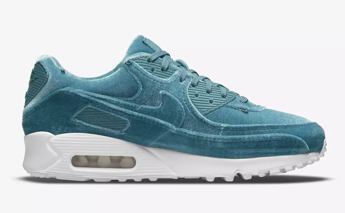 Nike Air Max 90 Lucky Charms Green Ash DO2194-001 Data lansării