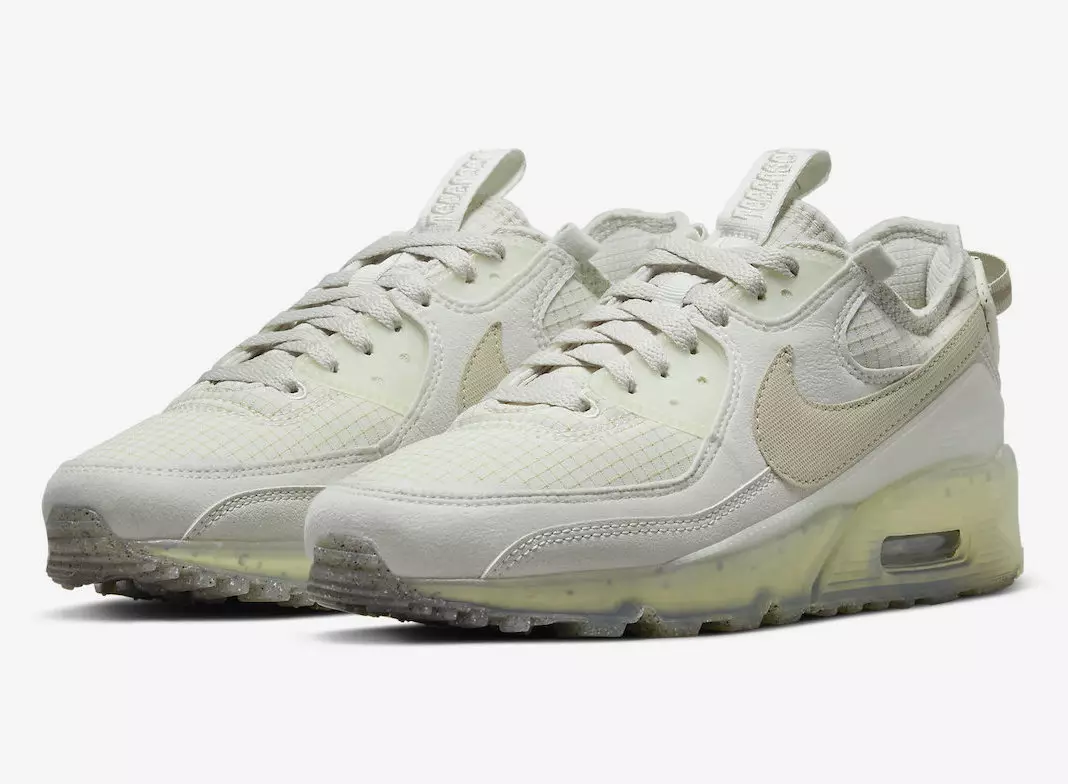 Официални снимки на Nike Air Max 90 Terrascape “Light Bone”