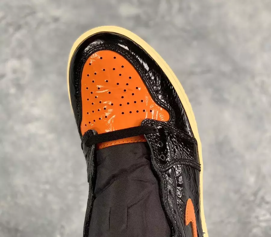 Air Jordan 1 purustatud tagaplaat 3.0 2019, väljalaskekuupäev 555088-028