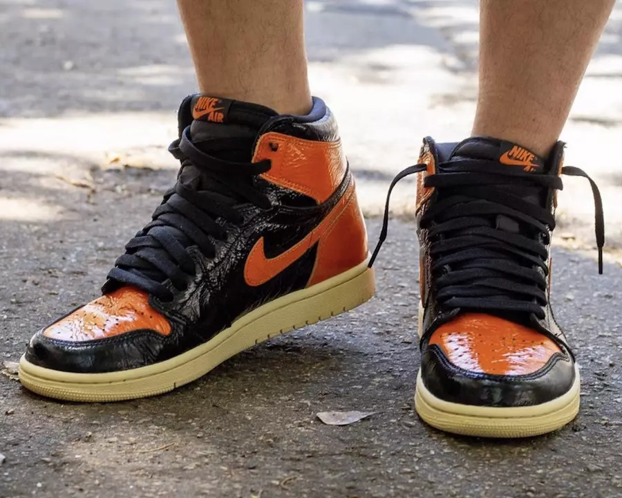 Air Jordan 1 Shattered Backboard 3.0 555088-028 2019 Датум на издавање на нога