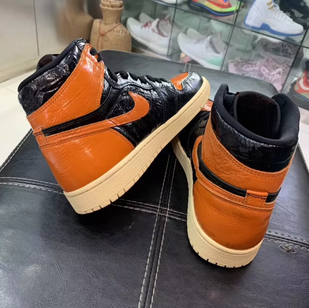 Air Jordan 1 High OG Shattered Backboard 3.0 555088-028 2019 Дата на издаване