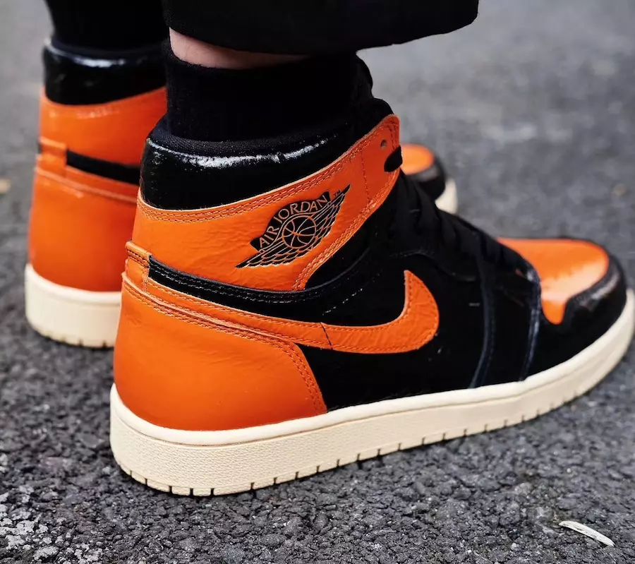 Air Jordan 1 SBB Shattered Backboard 3.0 555088-028 Verðlagning á útgáfudegi