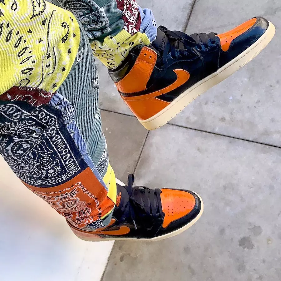 Air Jordan 1 Shattered Backboard 3 2019 555088-028 On-Foot