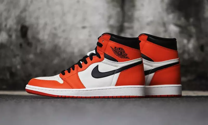 Air Jordan 1 Retro Yüksek OG Ters Parçalanmış Arkalık