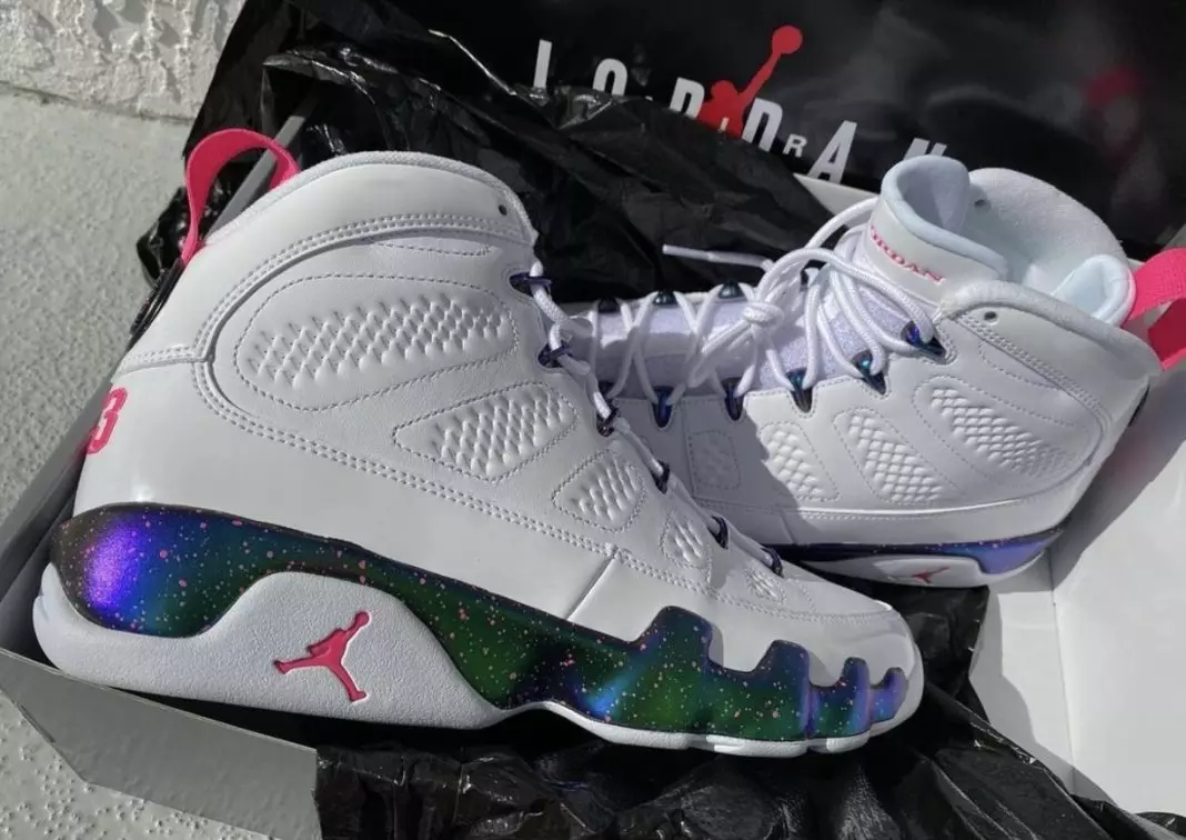 Išsamus žvilgsnis į „Air Jordan 9“. 5042_1