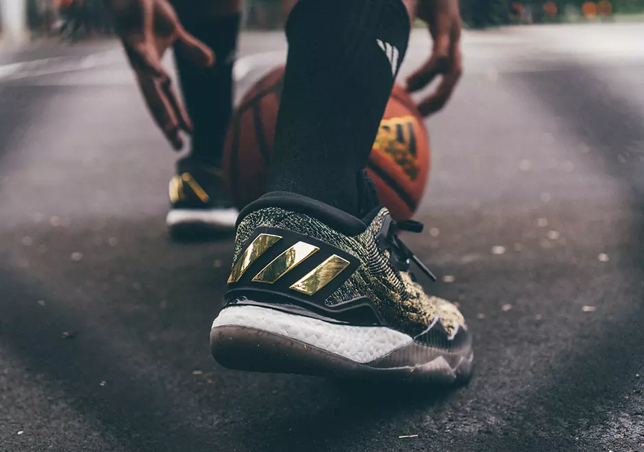 Adidas Crazylight Boost 2016 James Harden Black Gold