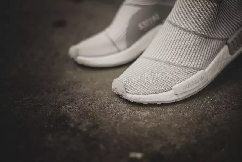 adidas NMD City оймс Цагаан өнгөтэй саарал