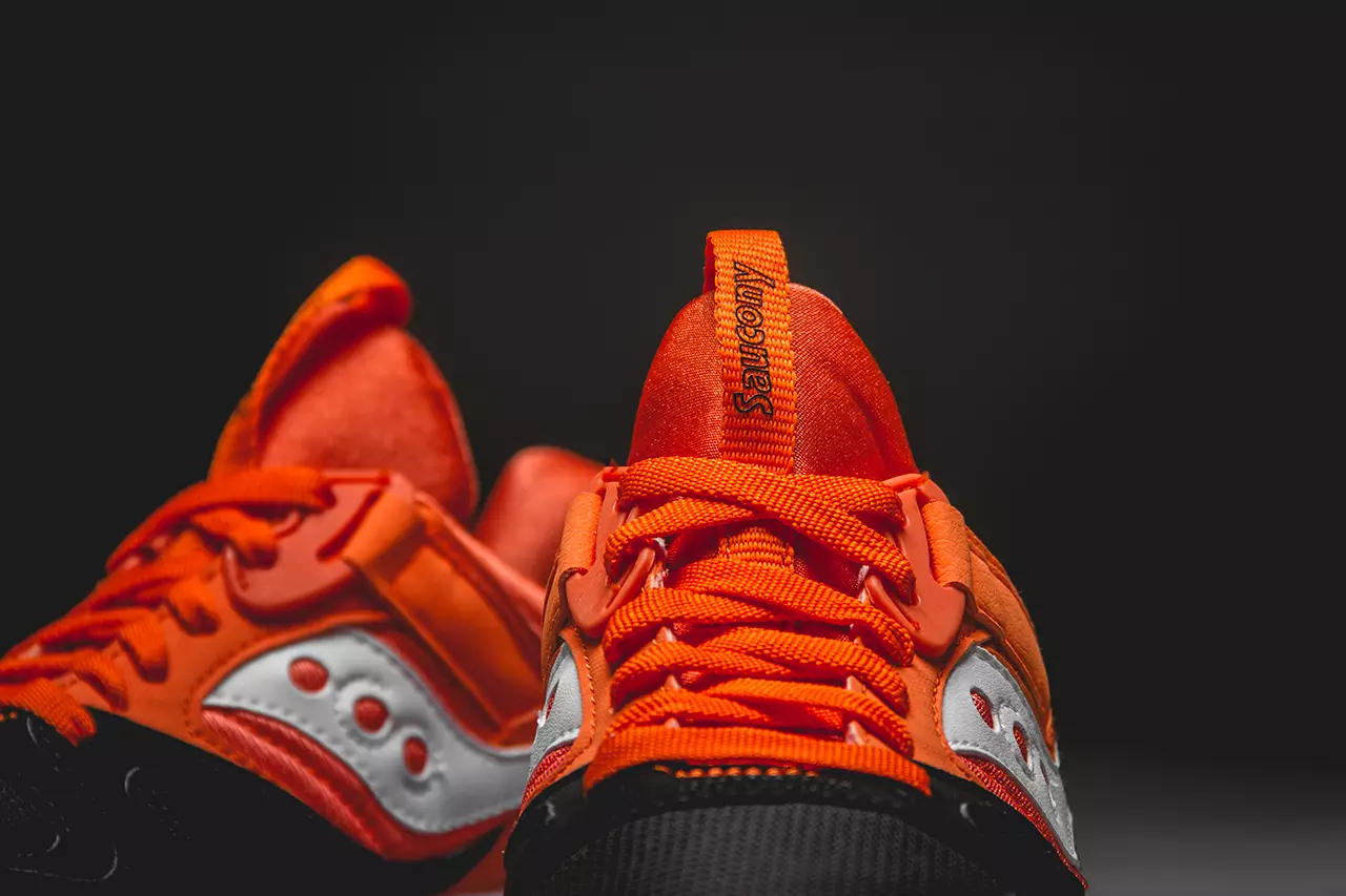 Saucony Grid 9000 Pack Hallowed