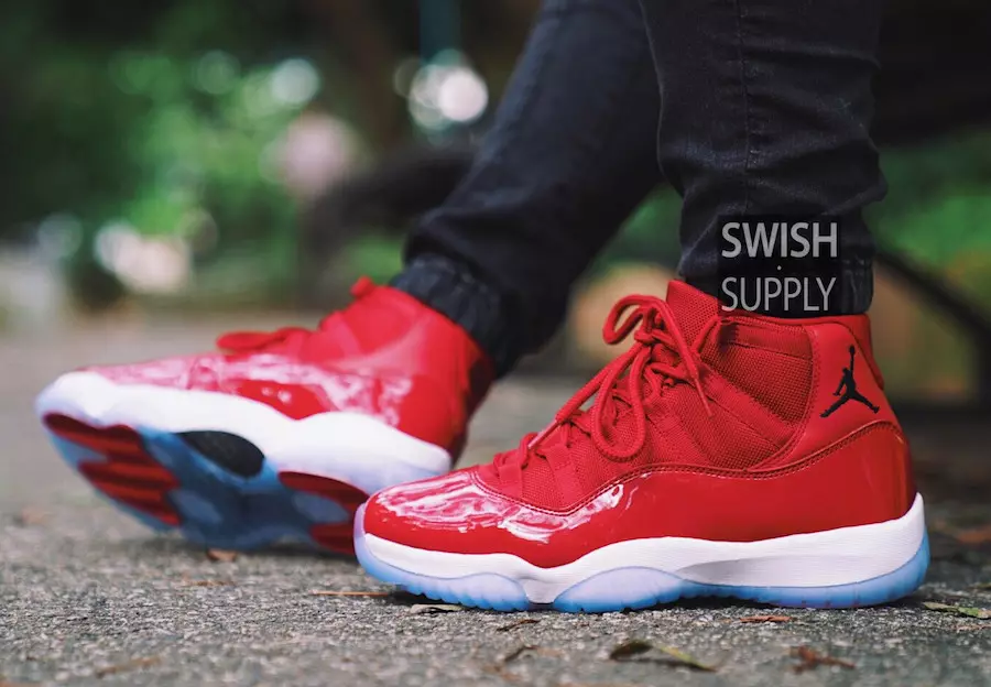 Chicago Air Jordan 11 Gym Merah