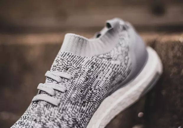 أديداس Ultra Boost Uncaged رمادي