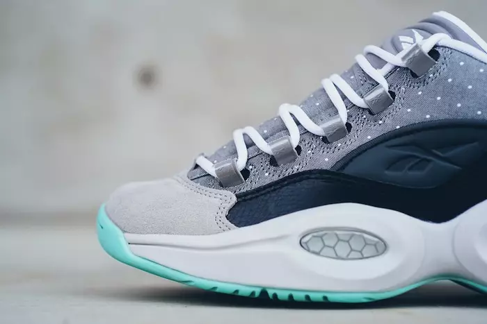 Reebok Question Low R13 Carbon Aqua