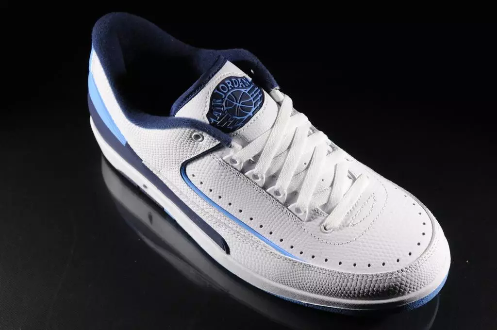 Air Jordan 2 Low Air Jordan 9 Low University Blue Pack